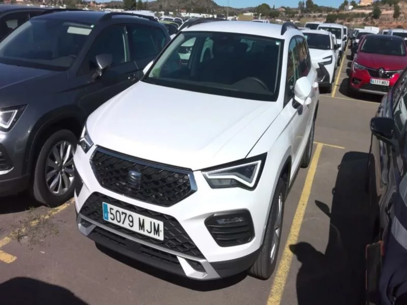 SEAT ATECA Diesel 2023 segunda-mano Jaén