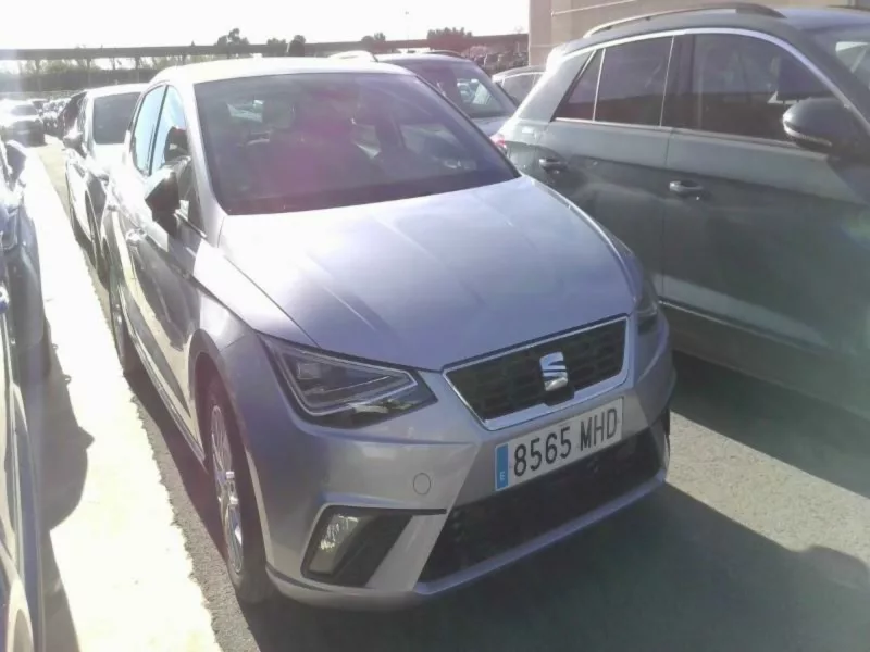 SEAT IBIZA Gasolina 2023 segunda-mano Jaén