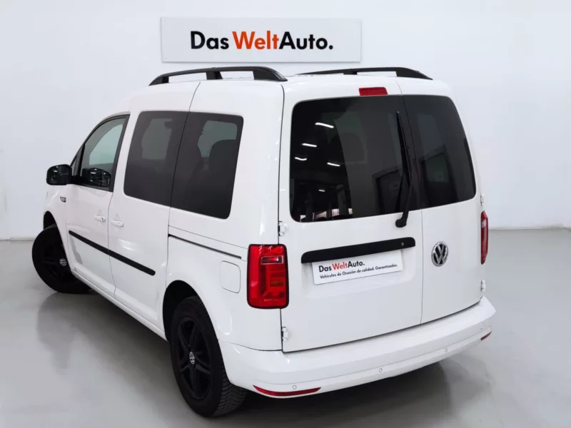 VOLKSWAGEN CADDY Diesel 2017 km 0 Jaén