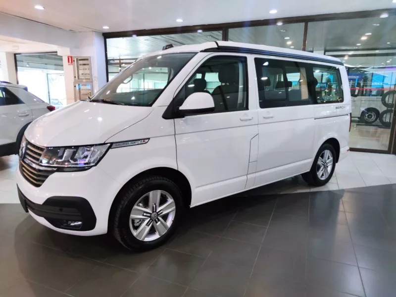 VOLKSWAGEN California Beach Tour Diesel nuevo entrega inmediata Jaén