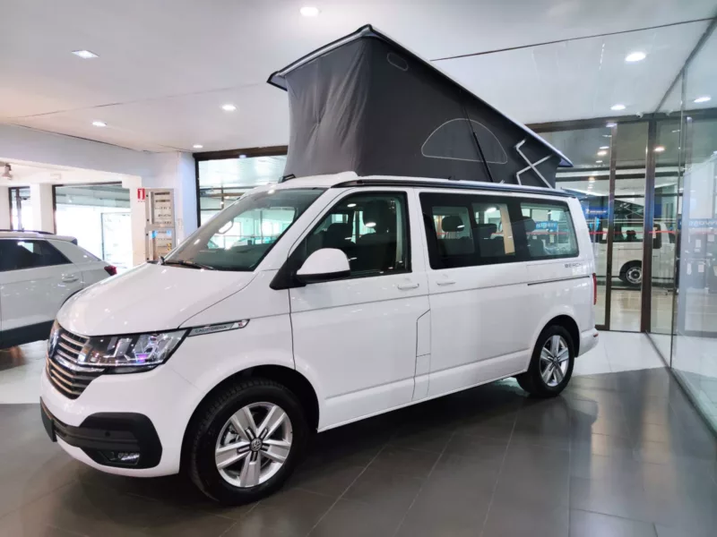 VOLKSWAGEN California Beach Tour Diesel nuevo entrega inmediata Jaén