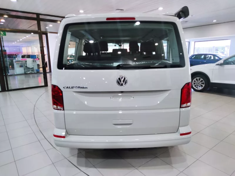 VOLKSWAGEN California Beach Tour Diesel nuevo entrega inmediata Jaén