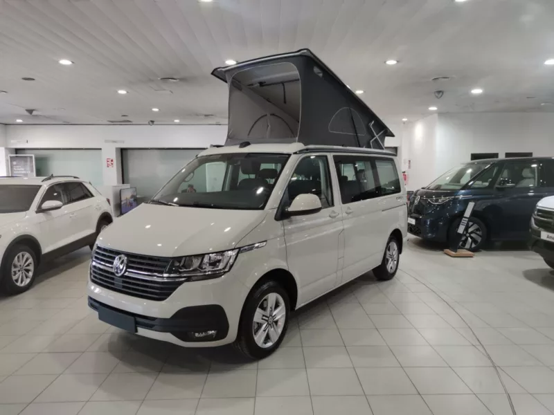 VOLKSWAGEN California Beach Tour Diesel nuevo entrega inmediata Jaén