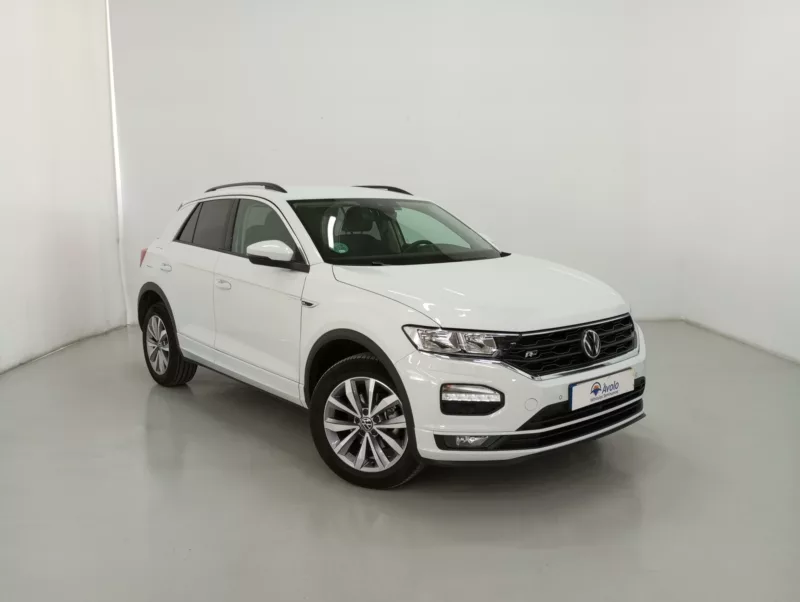 VOLKSWAGEN T-ROC Gasolina 2022 segunda-mano Jaén