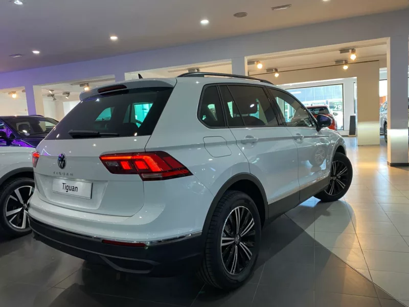 VOLKSWAGEN TIGUAN Gasolina nuevo entrega inmediata Jaén