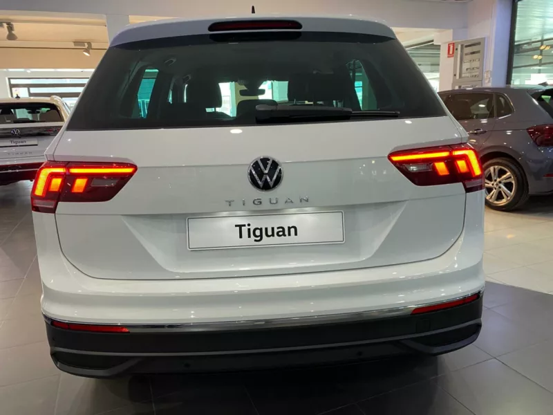 VOLKSWAGEN TIGUAN Gasolina nuevo entrega inmediata Jaén