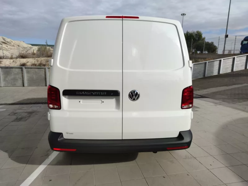 VOLKSWAGEN TRANSPORTER Diesel 2024 km 0 Jaén