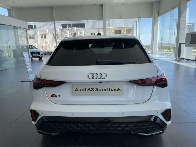 AUDI A3 SPORTBACK Gasolina nuevo entrega inmediata Jaén