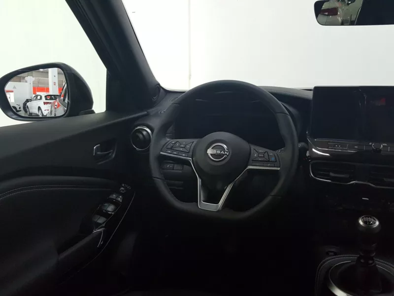 NISSAN JUKE Gasolina 2024 segunda-mano Jaén