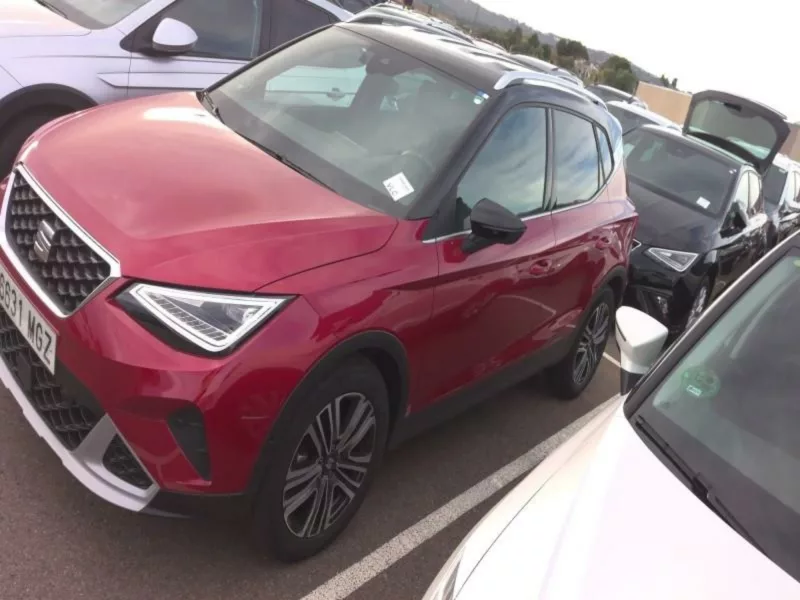 SEAT ARONA Gasolina 2023 segunda-mano Jaén