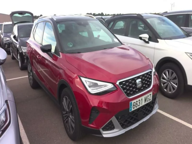 SEAT ARONA Gasolina 2023 segunda-mano Jaén