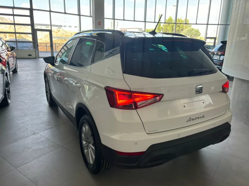 SEAT ARONA Gasolina nuevo entrega inmediata Jaén