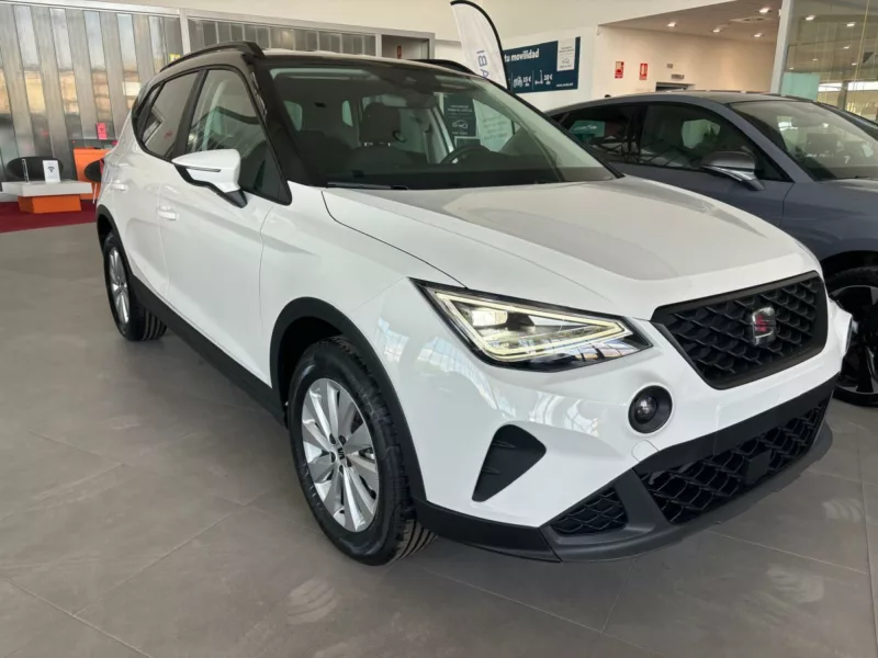 SEAT ARONA Gasolina nuevo entrega inmediata Jaén