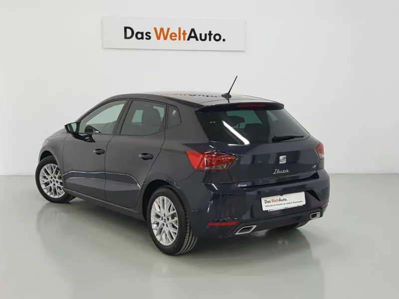 SEAT IBIZA Gasolina 2022 segunda-mano Jaén