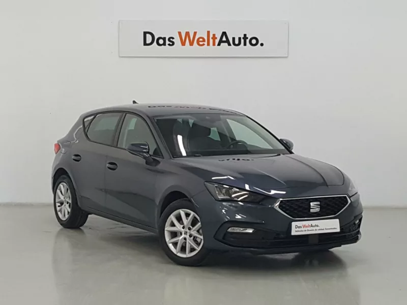 SEAT LEON Gasolina 2022 segunda-mano Jaén