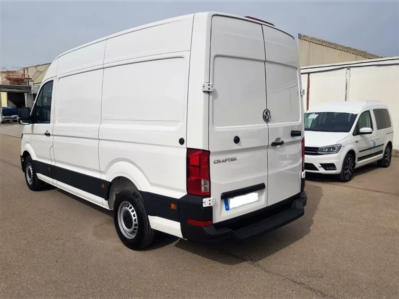 VOLKSWAGEN CRAFTER FURGON Diesel 2024 km 0 Jaén