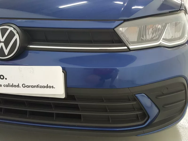 VOLKSWAGEN POLO Gasolina 2023 segunda-mano Jaén