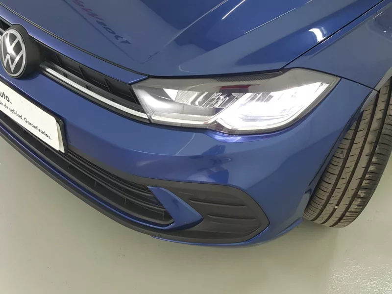 VOLKSWAGEN POLO Gasolina 2023 segunda-mano Jaén