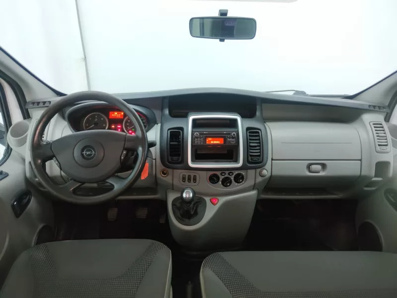 OPEL Vivaro Kombi Diesel 2014 km 0 Jaén