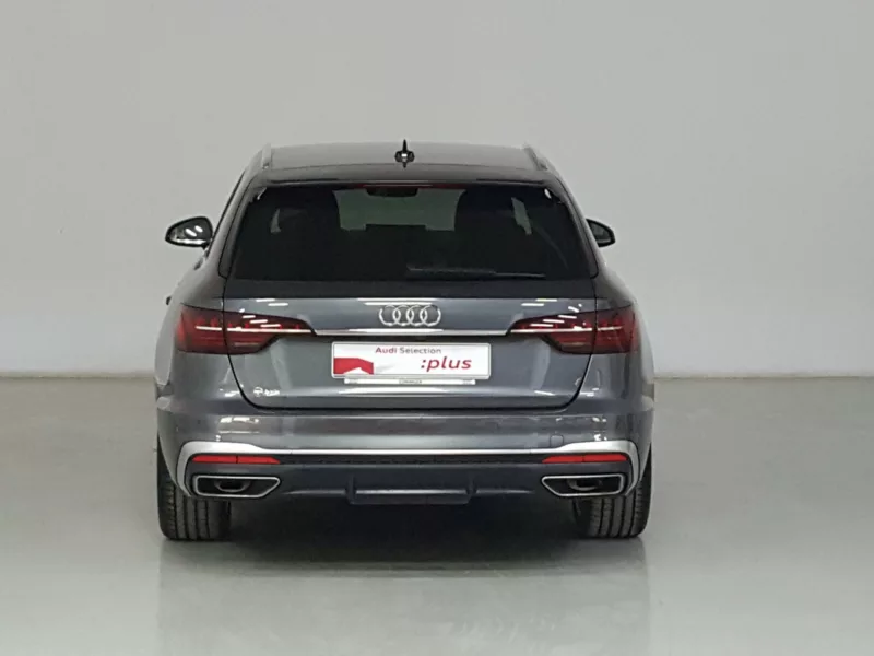 AUDI A4 AVANT Hibrido 2021 segunda-mano Jaén