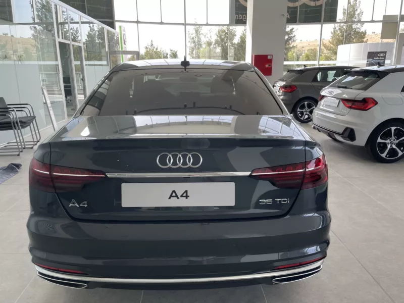 AUDI A4 Hibrido nuevo entrega inmediata Jaén