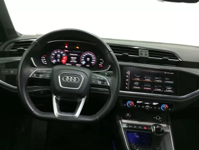 AUDI Q3 Sportback Hibrido 2020 segunda-mano Jaén