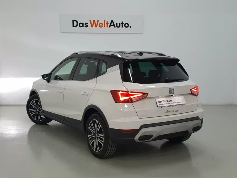 SEAT ARONA Gasolina 2023 segunda-mano Jaén