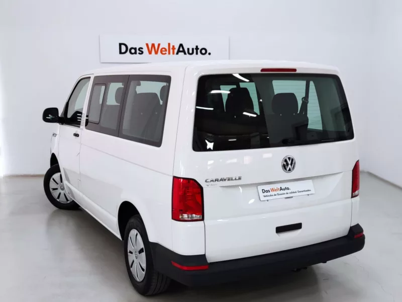 VOLKSWAGEN CARAVELLE Diesel 2023 km 0 Jaén