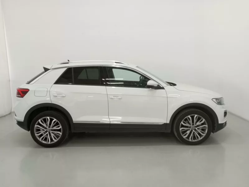 VOLKSWAGEN T-ROC Diesel 2021 segunda-mano Jaén