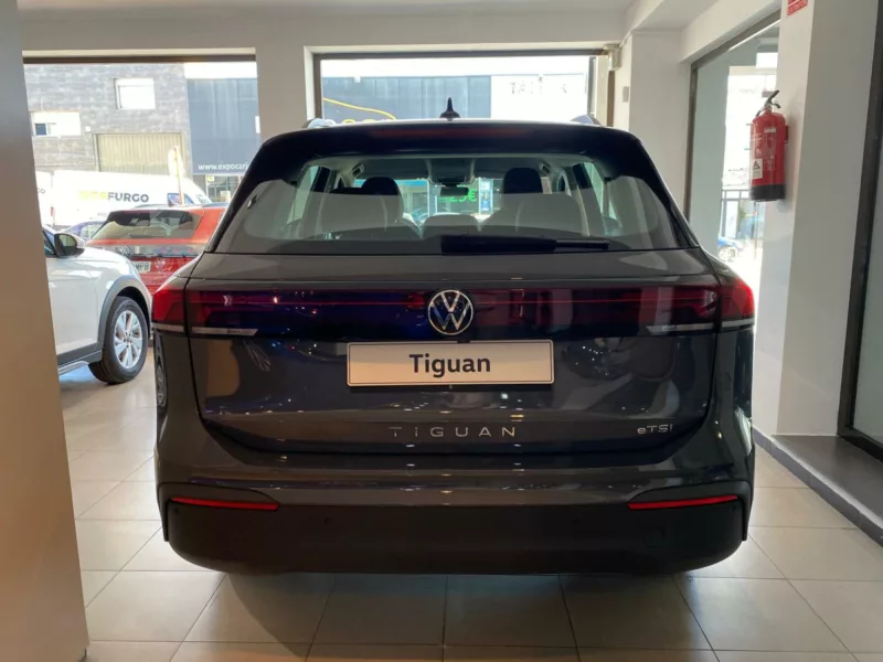 VOLKSWAGEN TIGUAN Gasolina nuevo entrega inmediata Jaén