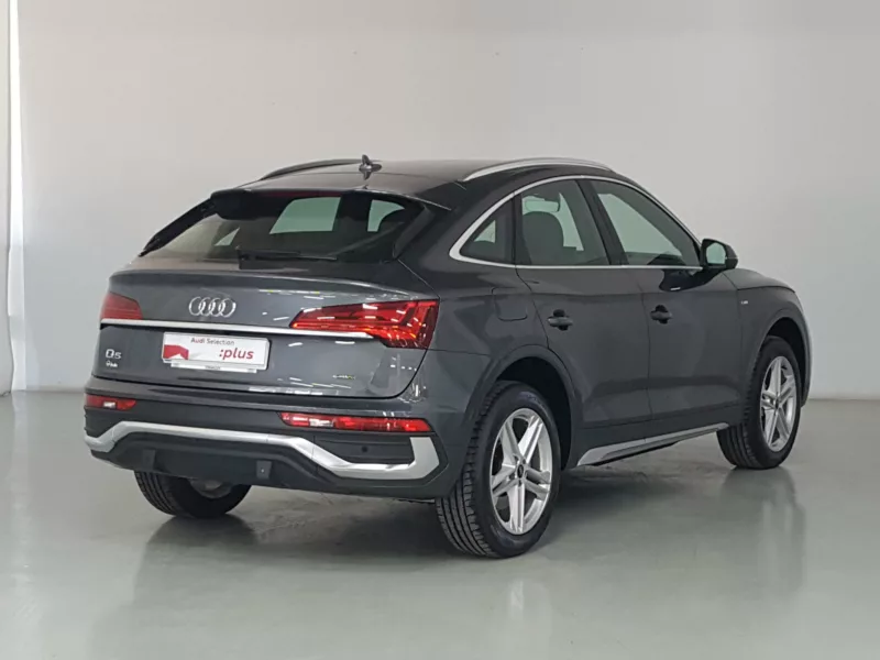 AUDI Q5 Sportback Hibrido 2023 segunda-mano Jaén