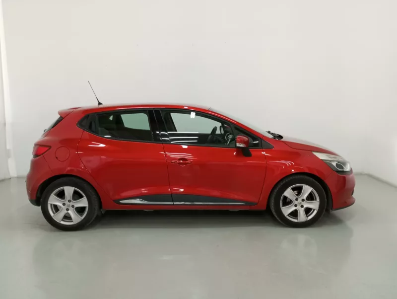 RENAULT CLIO Diesel 2014 segunda-mano Jaén