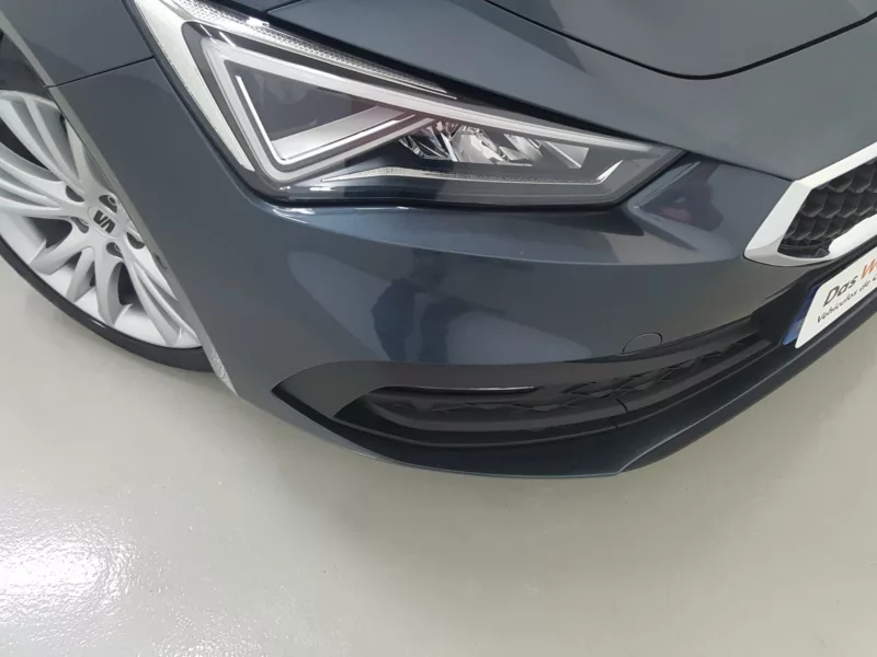 SEAT LEON Hibrido 2024 segunda-mano Jaén