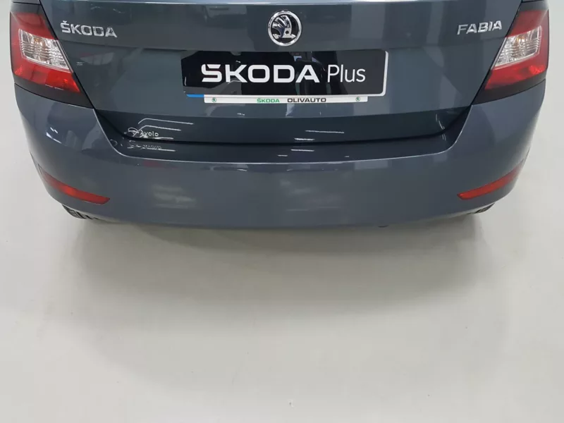 SKODA FABIA Gasolina 2019 segunda-mano Jaén