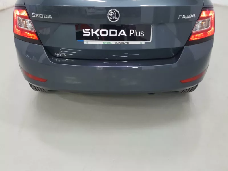 SKODA FABIA Gasolina 2019 segunda-mano Jaén