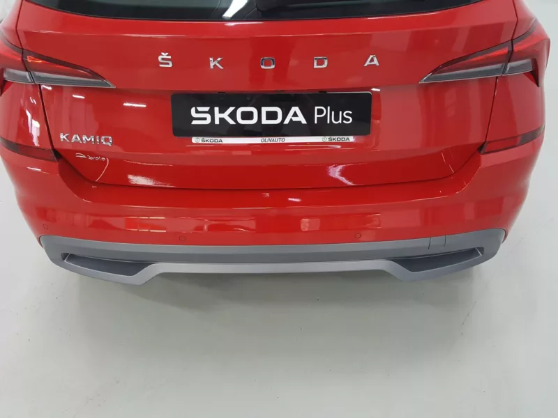 SKODA KAMIQ Gasolina 2020 segunda-mano Jaén