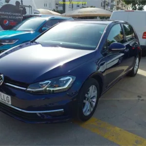 VOLKSWAGEN GOLF Gasolina 2020 segunda-mano Jaén