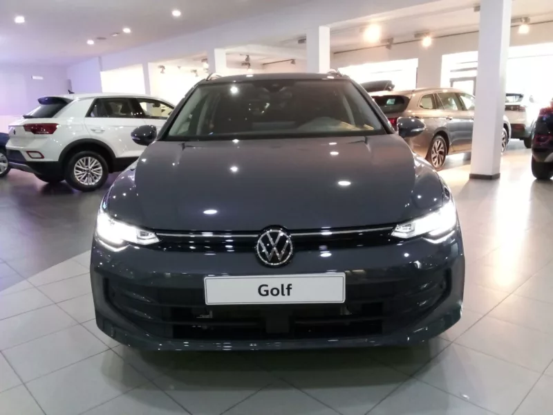 VOLKSWAGEN GOLF VARIANT Hibrido 2024 segunda-mano Jaén