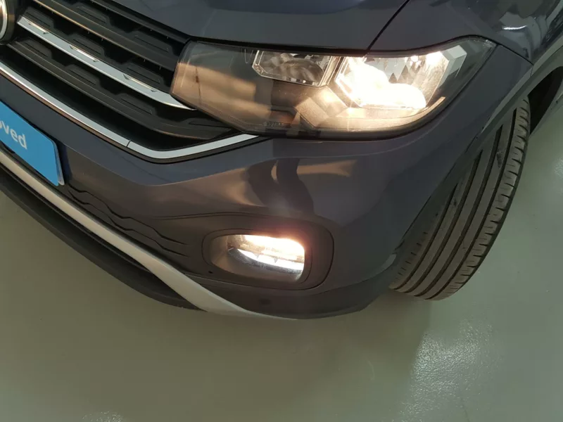 VOLKSWAGEN T-CROSS Gasolina 2022 segunda-mano Jaén