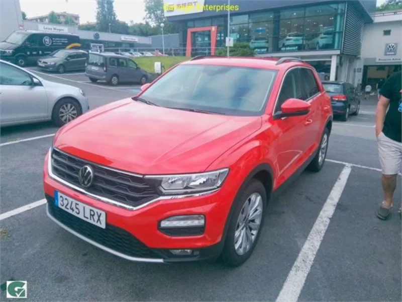 VOLKSWAGEN T-ROC Gasolina 2021 segunda-mano Jaén