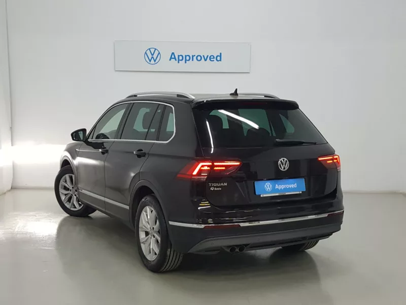 VOLKSWAGEN TIGUAN Diesel 2020 segunda-mano Jaén