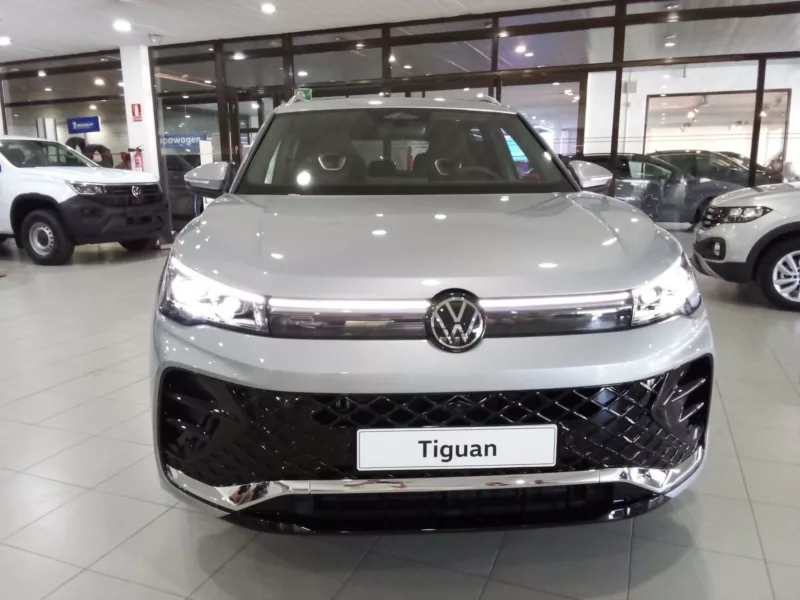 VOLKSWAGEN TIGUAN Diesel 2024 segunda-mano Jaén