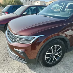 VOLKSWAGEN TIGUAN Gasolina 2020 segunda-mano Jaén