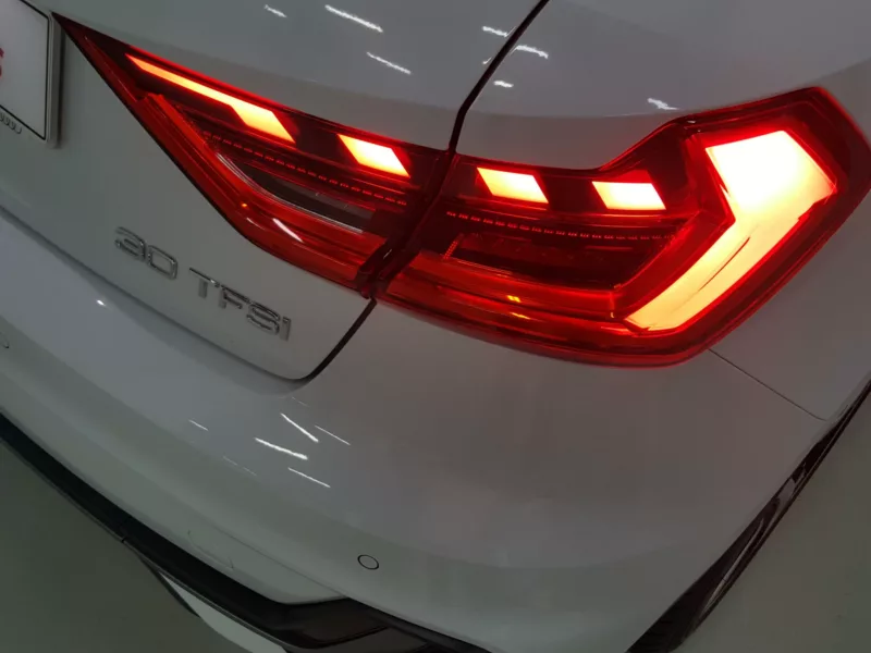 AUDI A1 Gasolina 2023 km 0 Jaén