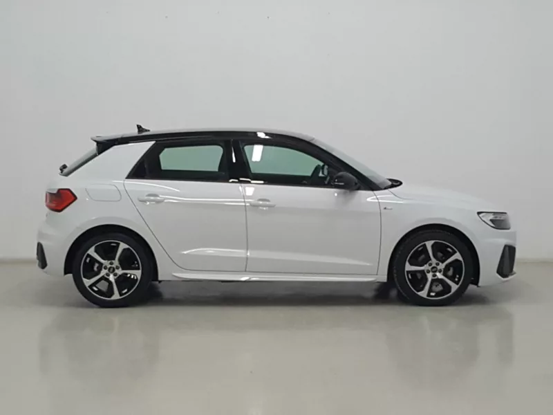 AUDI A1 Gasolina 2023 km 0 Jaén