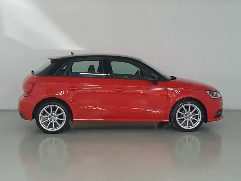 AUDI A1 SPORTBACK Gasolina 2018 segunda-mano Jaén