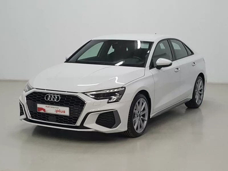 AUDI A3 SEDAN Diesel 2023 segunda-mano Jaén