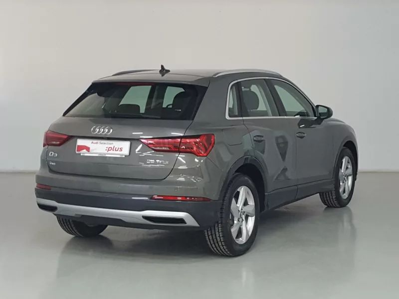 AUDI Q3 Gasolina 2019 segunda-mano Jaén