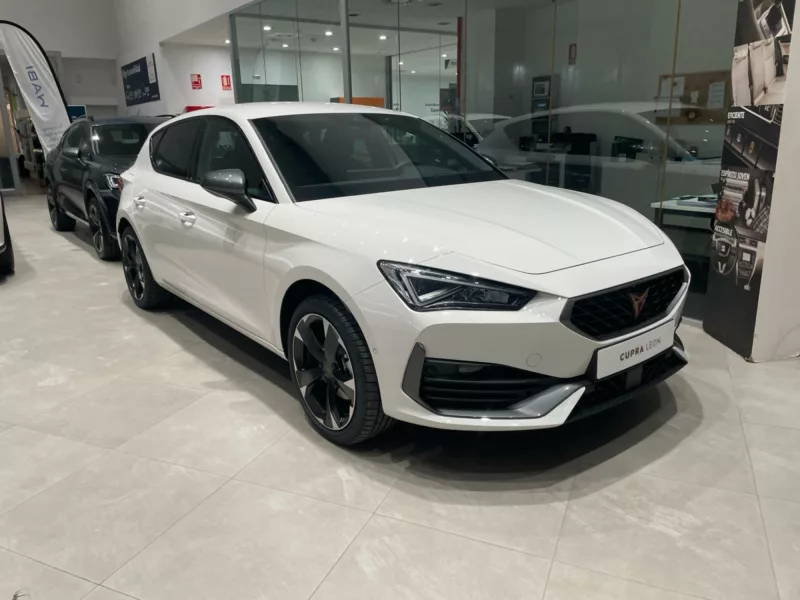 CUPRA LEON Gasolina 2024 km 0 Jaén