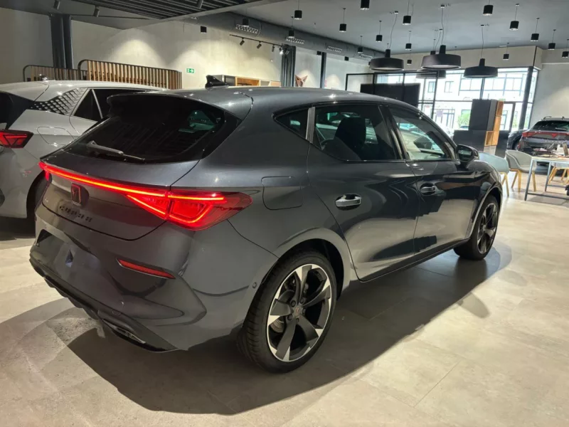 CUPRA LEON Gasolina 2024 km 0 Jaén